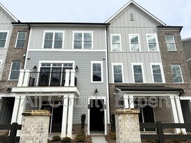 522 Sawnee Vlg Blvd in Cumming, GA - Building Photo