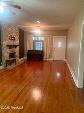 331 Nottingham Cir in Lafayette, LA - Building Photo - Building Photo