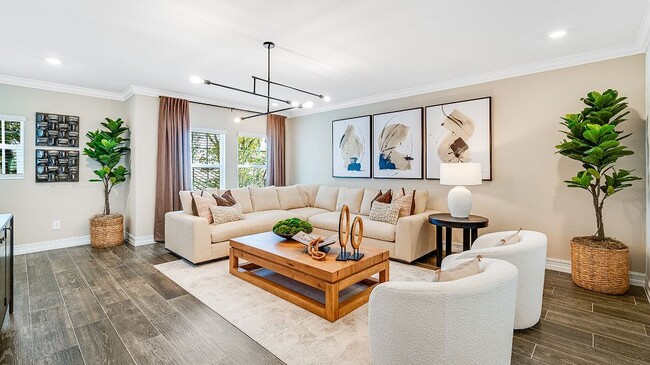 property at 4510 S Manhattan Ave