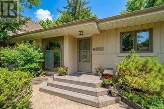 2558 Mindemoya Rd in Mississauga, ON - Building Photo - Building Photo