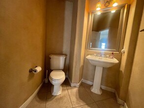 4754 Sunset Heights Ct in San Diego, CA - Building Photo - Building Photo