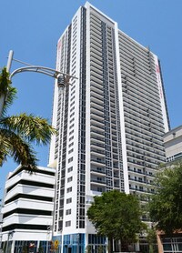 Building Photo - Melody Tower Apartments in Miami, Florida