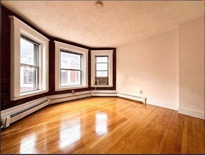 19 South St in Boston, MA - Building Photo - Building Photo