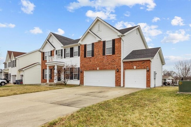 612 Zumwalt Crossing in O'Fallon, MO - Building Photo - Building Photo