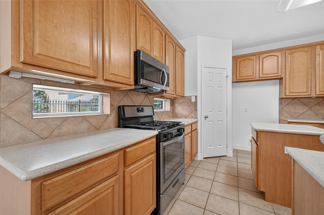 property at 5912236418 A
