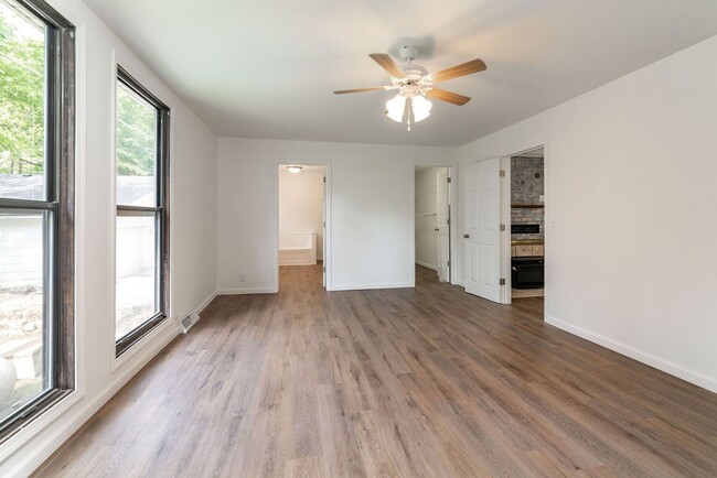 property at 8669 Historic Hwy 165