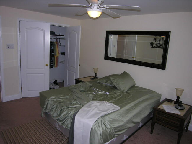 280 Greenough St, Unit A in Philadelphia, PA - Building Photo - Building Photo