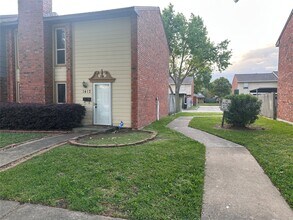 1413 Bonanza Rd in Houston, TX - Building Photo - Building Photo