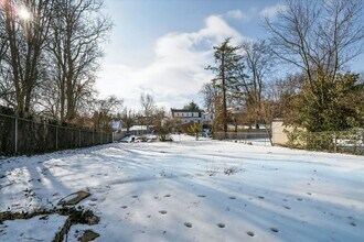 126 Thoroughman Ave in Ferguson, MO - Building Photo - Building Photo