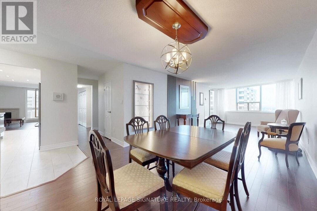 65 Huntingdale Blvd in Toronto, ON - Building Photo