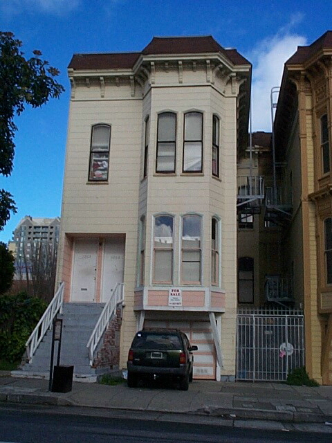 1260 Golden Gate Ave in San Francisco, CA - Building Photo