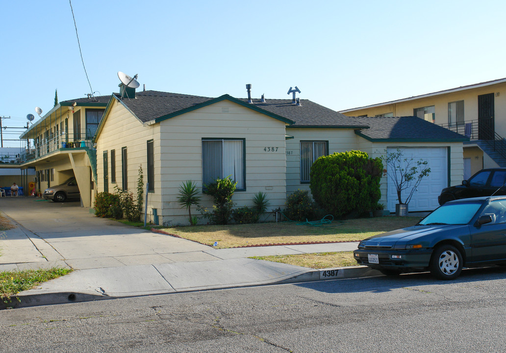 4387 W 134th St in Hawthorne, CA - Building Photo