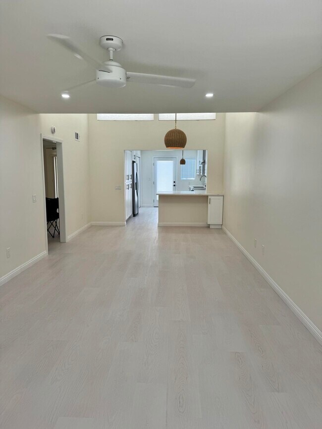 47965 Oasis Ct in Palm Desert, CA - Building Photo - Building Photo
