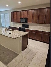 1017 McCormick Cv in Hutto, TX - Building Photo - Building Photo