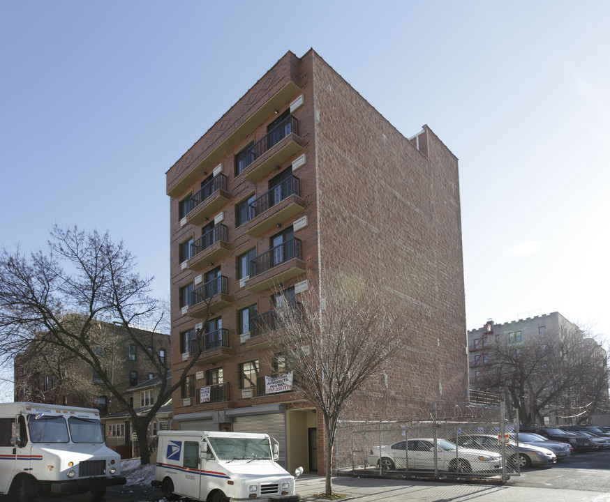 163-10 89th Ave in Jamaica, NY - Foto de edificio