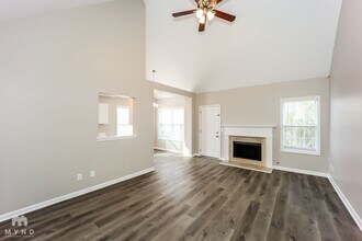 17 Richmond Dr in Hiram, GA - Building Photo - Building Photo