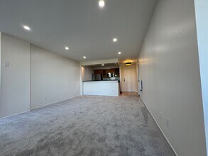 28121 Highridge Rd in Rolling Hills Estates, CA - Building Photo - Building Photo