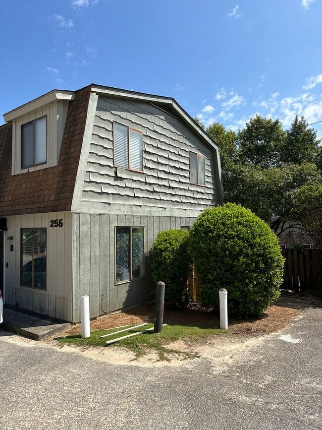 255 B E Glenn Ave in Auburn, AL - Building Photo - Building Photo
