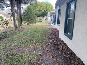 11120 SW 73rd Terrace in Ocala, FL - Foto de edificio - Building Photo