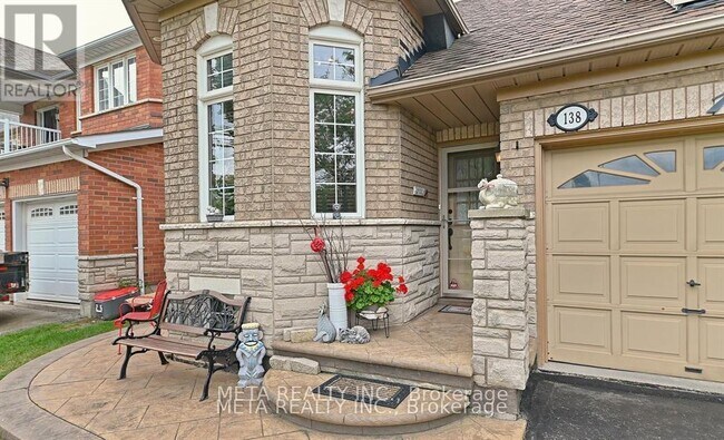 138 Van Scott Dr in Brampton, ON - Building Photo - Building Photo