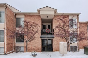 4194 Packard St in Ann Arbor, MI - Building Photo