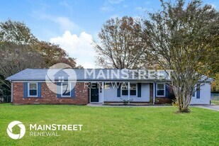 2349 Swindon Ln in Kernersville, NC - Building Photo