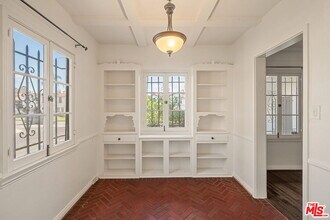 1201 S Crescent Heights Blvd in Los Angeles, CA - Building Photo - Building Photo