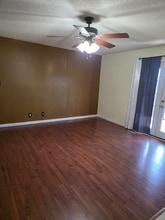 374 Jack Miller Blvd in Clarksville, TN - Building Photo - Building Photo