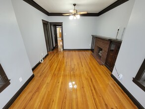 4816 W Grace St-Unit -2 in Chicago, IL - Foto de edificio - Building Photo