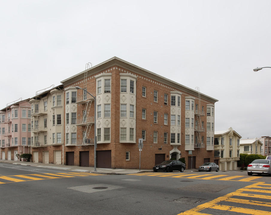 1101 Francisco St in San Francisco, CA - Building Photo