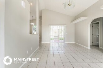 1721 SW Whipple Ave in Port St. Lucie, FL - Building Photo - Building Photo