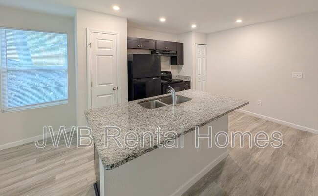 1016 Spearing St in Jacksonville, FL - Building Photo - Building Photo