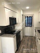 224 E Lake Ave in Sherman, TX - Building Photo - Building Photo