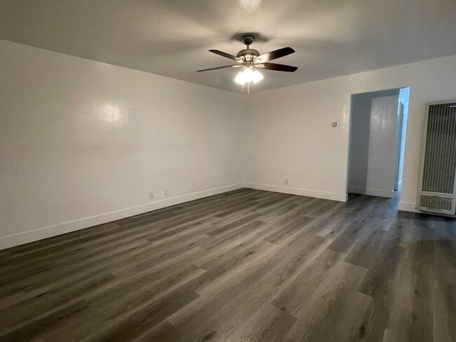 2513 Michelle Dr in Sacramento, CA - Building Photo - Building Photo