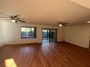 212 Pine Cone Trail in Ormond Beach, FL - Building Photo - Building Photo