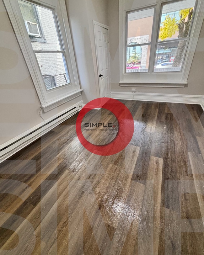 property at 230 N 4th St