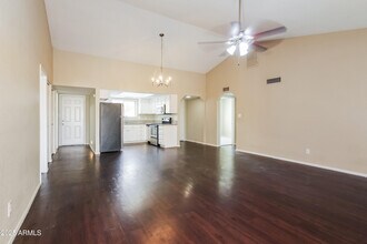 16422 N 66th Dr in Glendale, AZ - Building Photo - Building Photo
