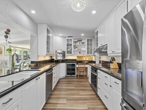 2648 NE 26th Ave in Fort Lauderdale, FL - Building Photo - Building Photo