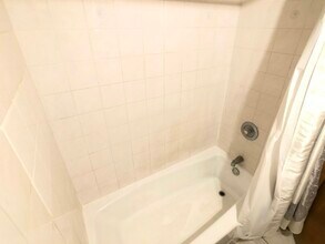4521 S St Louis Ave in Chicago, IL - Building Photo - Building Photo