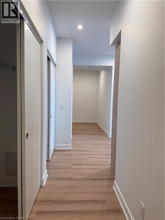 25 Wellington St S in Kitchener, ON - Building Photo - Building Photo