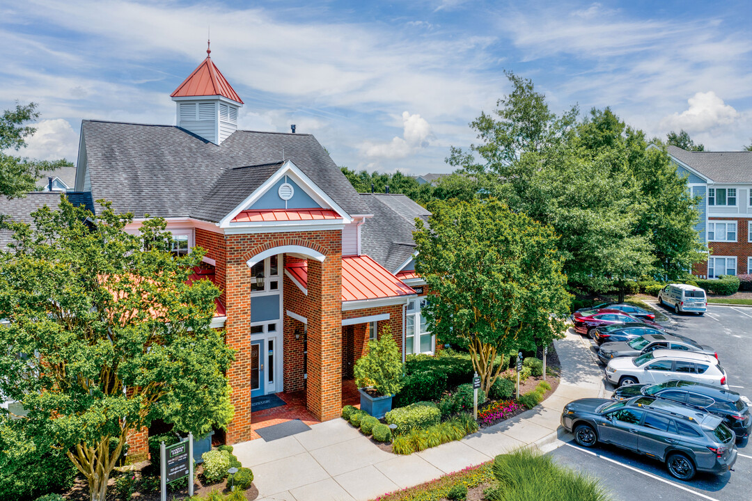 Banyan Grove in Virginia Beach, VA - Foto de edificio