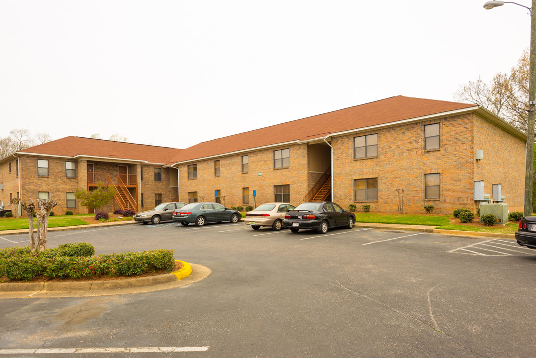 Griffin Village Apartments in Montgomery, AL - Building Photo