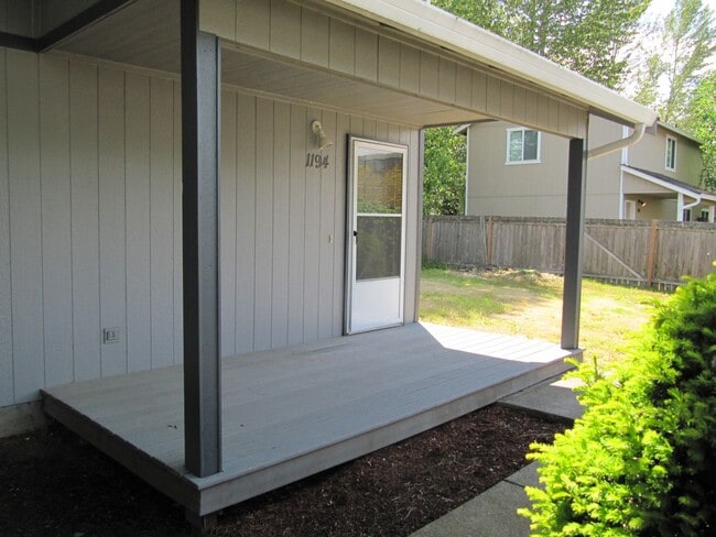 1194 Shipping St NE in Salem, OR - Building Photo - Building Photo