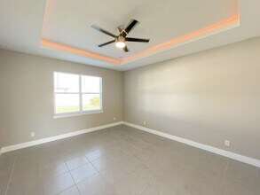 205 Hibiscus Ln in Poinciana, FL - Building Photo - Building Photo