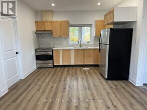 700 Winchester Rd E in Whitby, ON - Building Photo - Building Photo