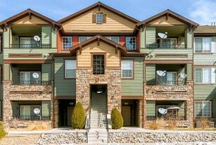 5255 Memphis St in Denver, CO - Building Photo