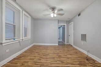 1752 Drake, Unit G in Chicago, IL - Building Photo - Building Photo