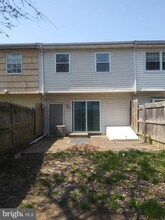 1432 Harford Square Dr in Edgewood, MD - Building Photo - Building Photo