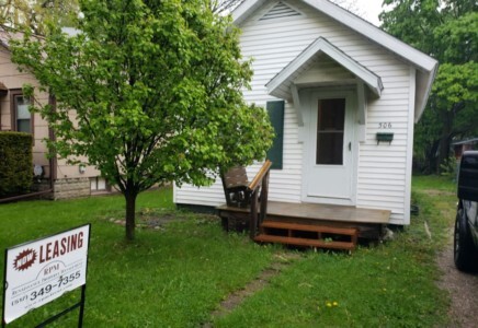 506 N Foster Ave in Lansing, MI - Building Photo