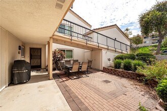 3413 Punta Alta, Unit B in Laguna Woods, CA - Building Photo - Building Photo
